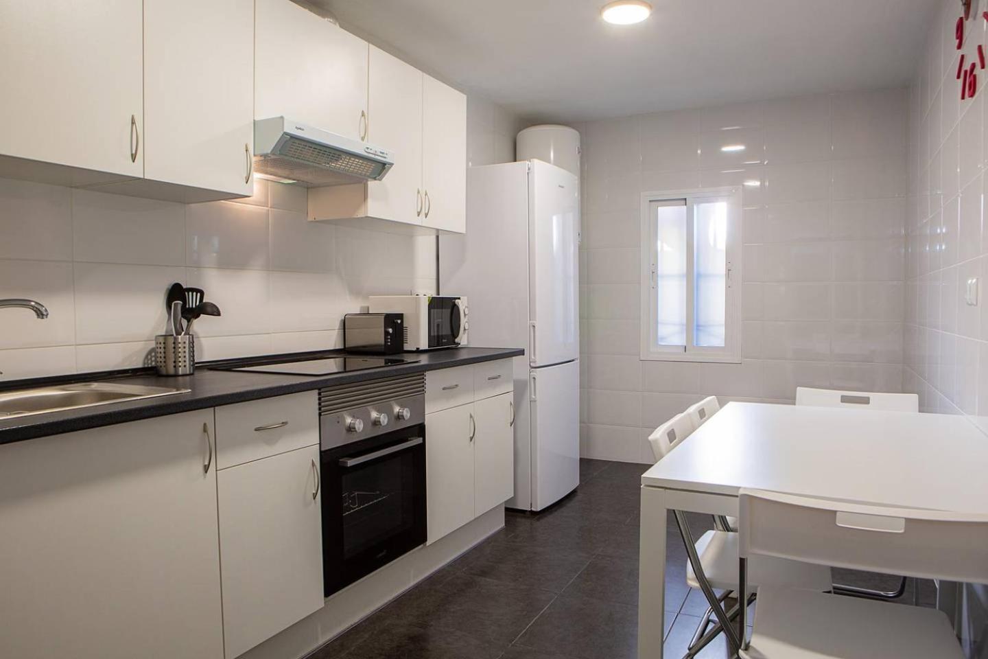 Lovely 3 Bedroom Apartment Next To Fuencarral Madrid Kültér fotó