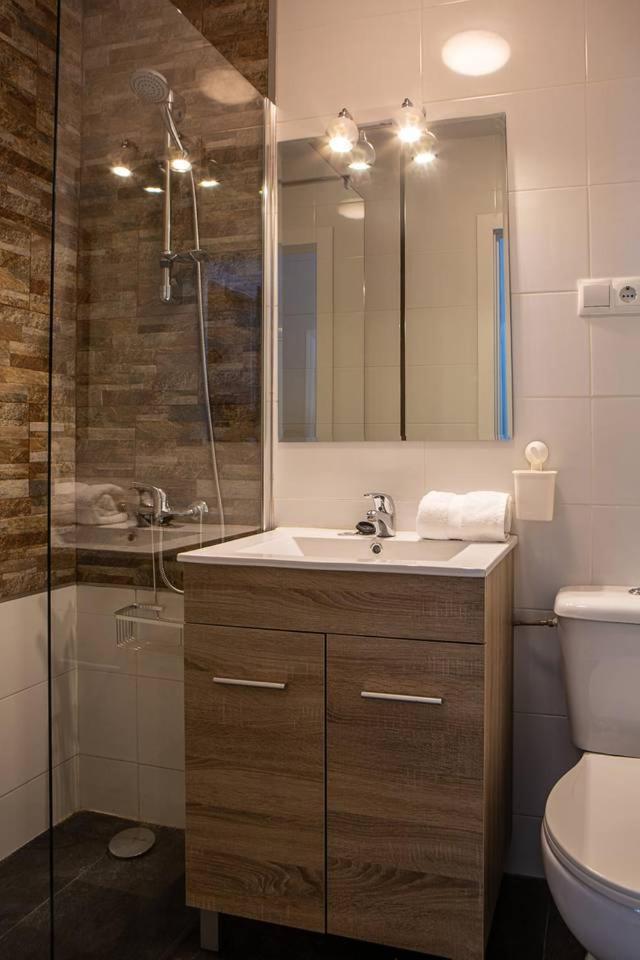 Lovely 3 Bedroom Apartment Next To Fuencarral Madrid Kültér fotó