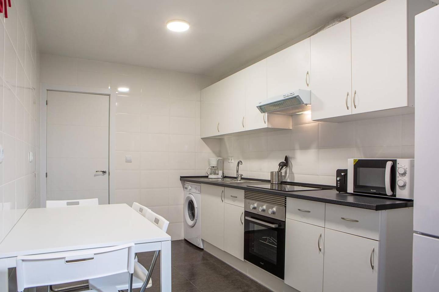 Lovely 3 Bedroom Apartment Next To Fuencarral Madrid Kültér fotó